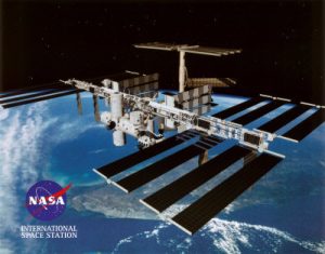 atlantis-successfully-docks-with-international-space-station-iss_24